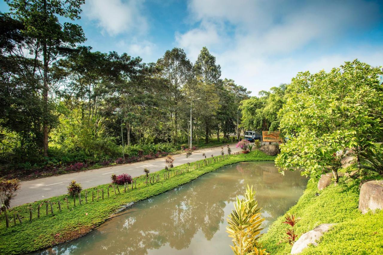 Cat Tien Jungle Lodge Exterior photo